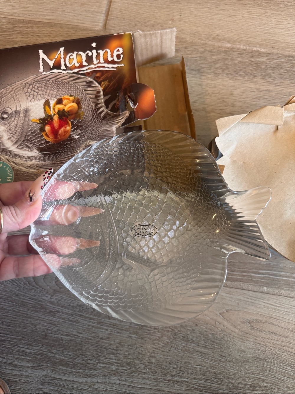 Set of 4 Marine Clear Glass Fish Plate by Marine